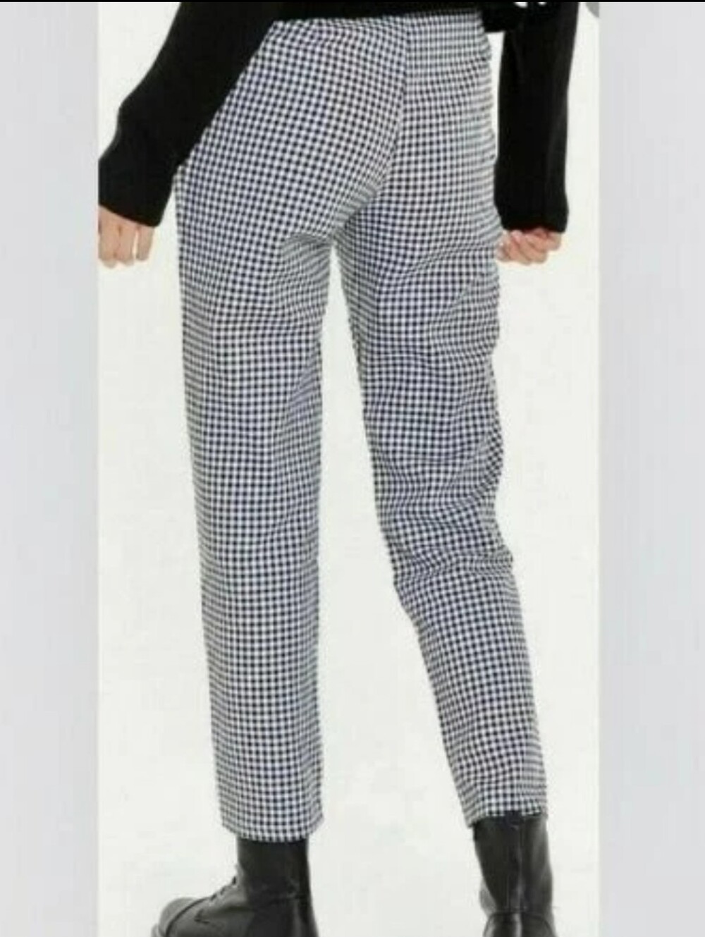 Nasty Gal Jumbo Gingham Tapered Trousers - Picture 2 of 6
